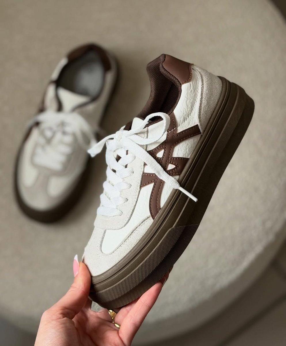 chitoro𐦍 tweet media