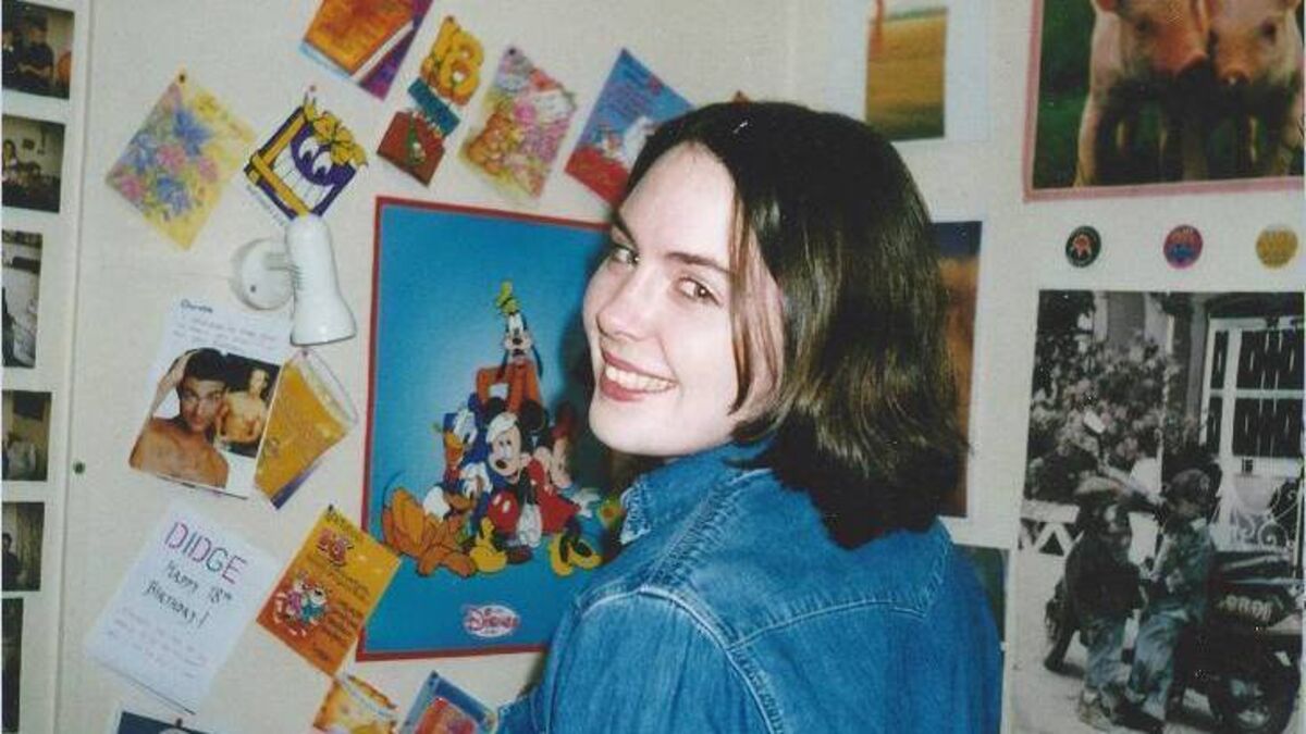RobLooseCannon's tweet image. An 18-year-old student teacher called Deirdre Jacob was back home in Kildare, on her summer break from St Mary’s University in London. She vanished almost in sight of her own front gate on the 28th of July 1998. 

Deirdre set out that day to do some messages in Newbridge town,…