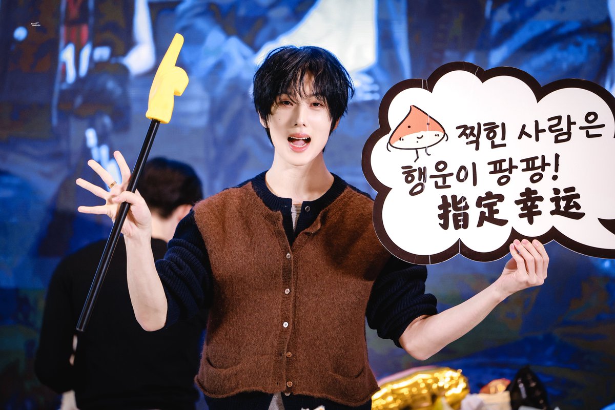 MasterHamster tweet media