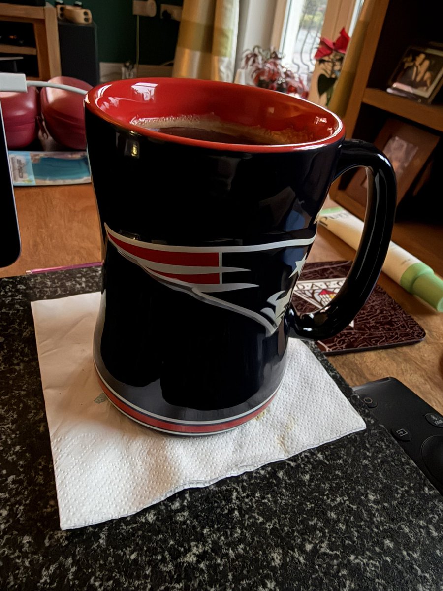 MPMcKeag's tweet photo. Morning coffee :-) #GoPats #Patriots #ForeverNE #StairwaytoSeven #DM10 #MayeDay #MayeTheForceBeWithUs #NEPats #WeAllWeGot #WeAllWeNeed #Warriors https://t.co/Z8wReasdXn