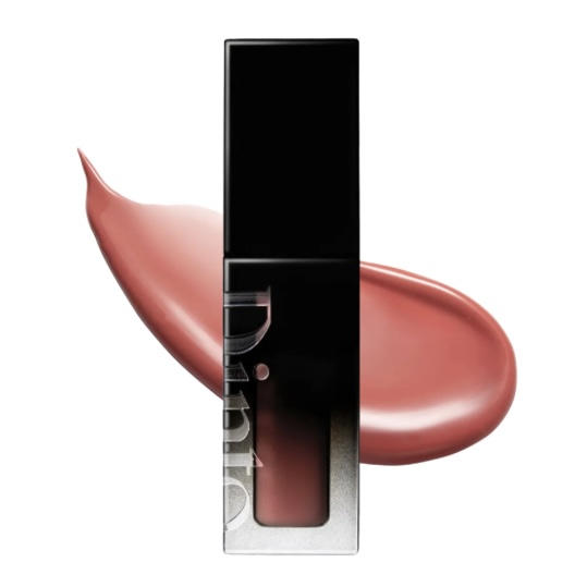 こーゆーぷるんと唇は、下唇内側中央に軽く塗布して、指で馴染ませるだけで、この女の子みたいな唇爆誕します。

【Dinto ブラーグロイリップティント#01】