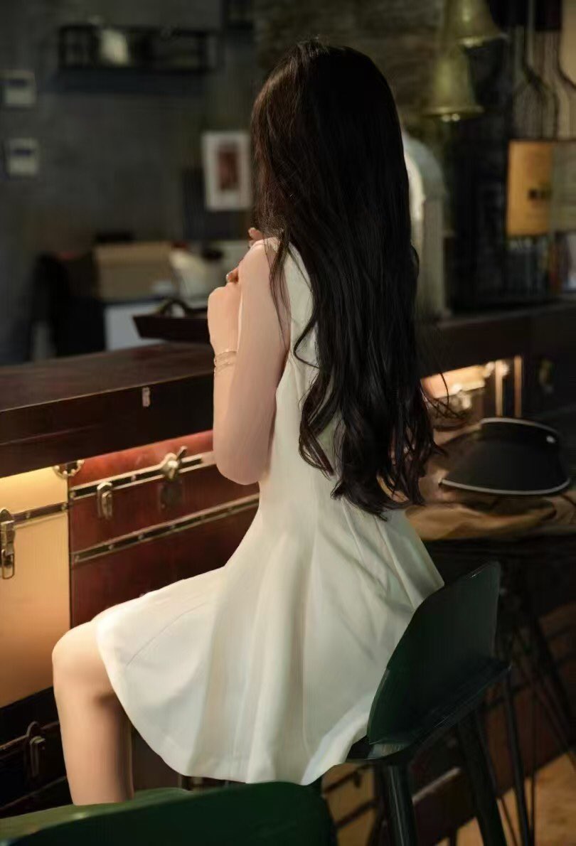 南京字母墙 tweet media