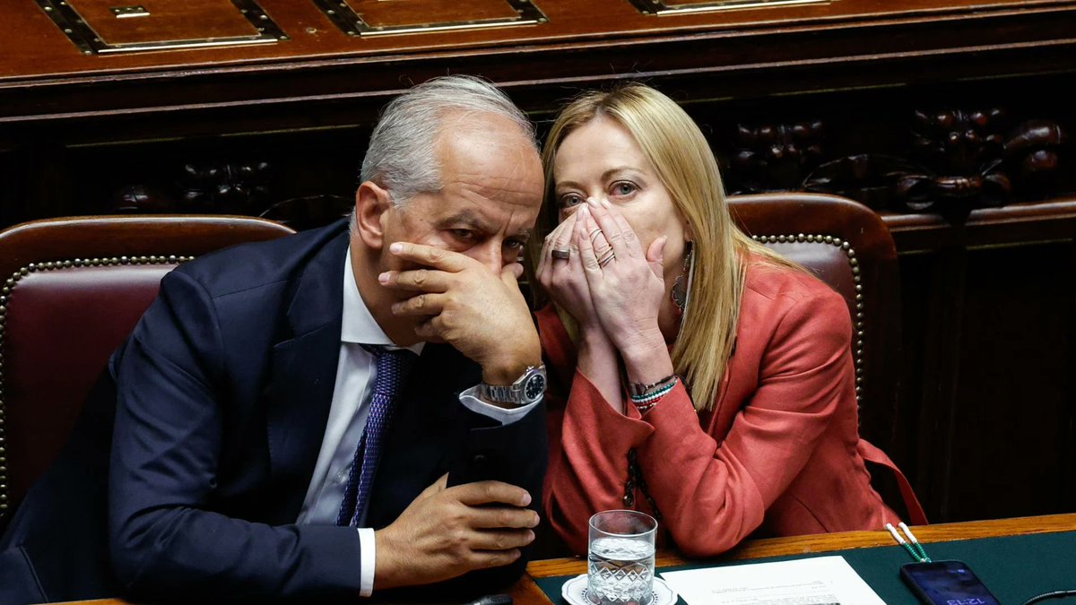 Governano da oltre tre anni.
Hanno tradito ogni promessa.
I reati aumentano e le città sono meno sicure.

E così, in preda ad un folle emergenzialismo emotivo, rendono ogni fatto di cronaca il pretesto per buttare sul tavolo misure improvvisate, scritte male e inutili ⤵️