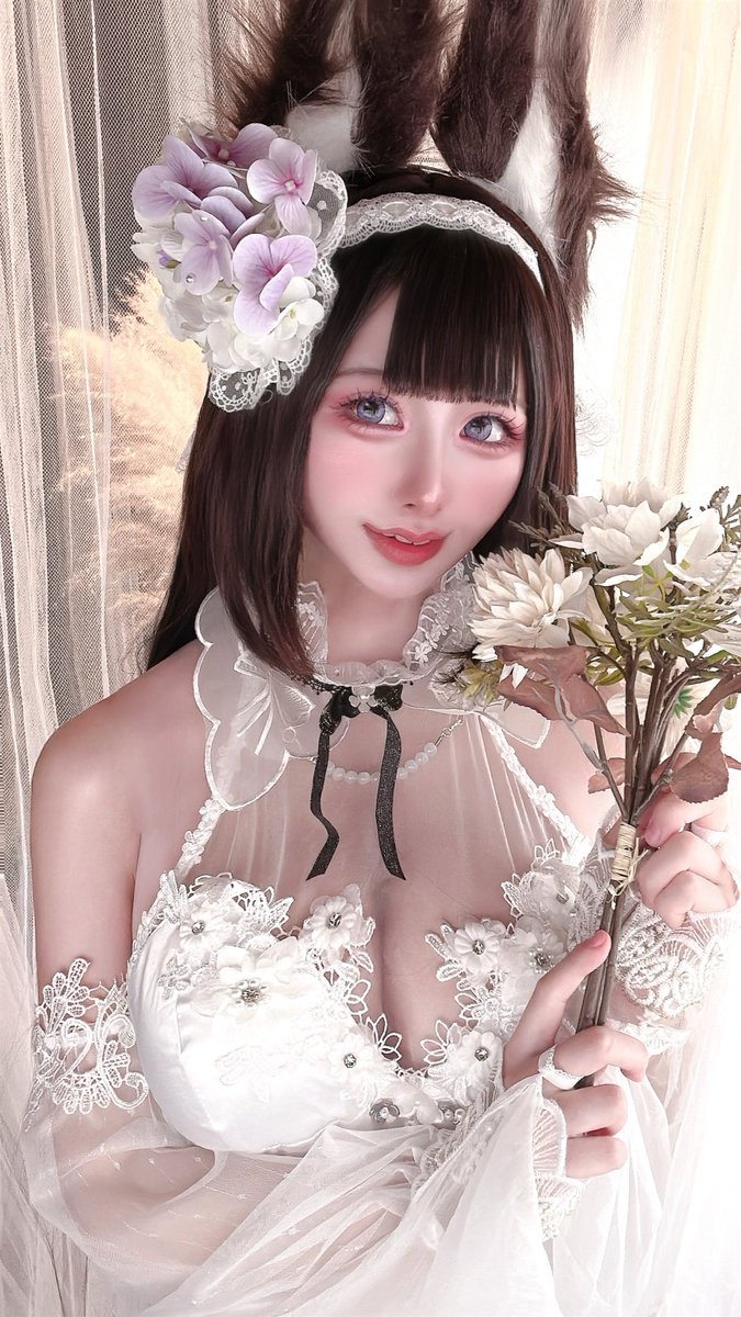 cosplay 
アズールレーン 天城 (空母)
水月の花嫁