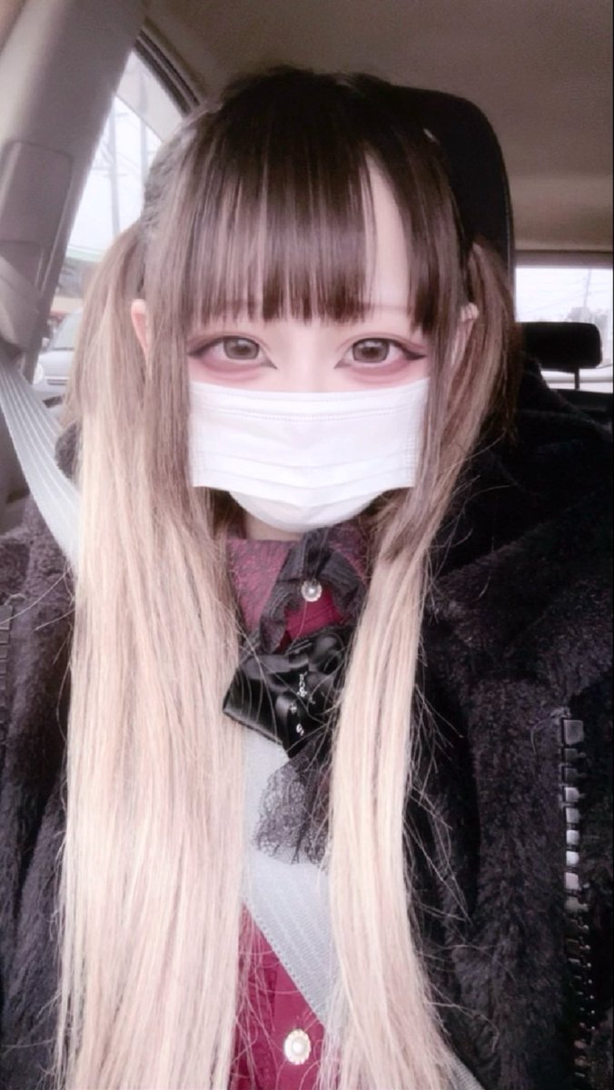 むがい tweet media