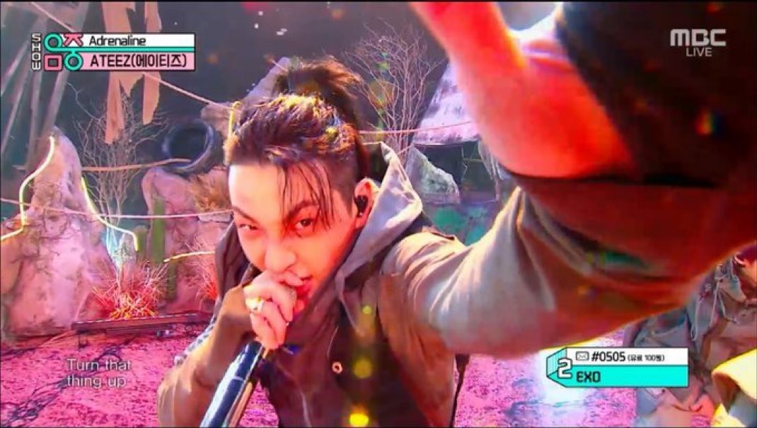 lesbians4woogi's tweet image. just the craziest aura photo I’ve ever seen