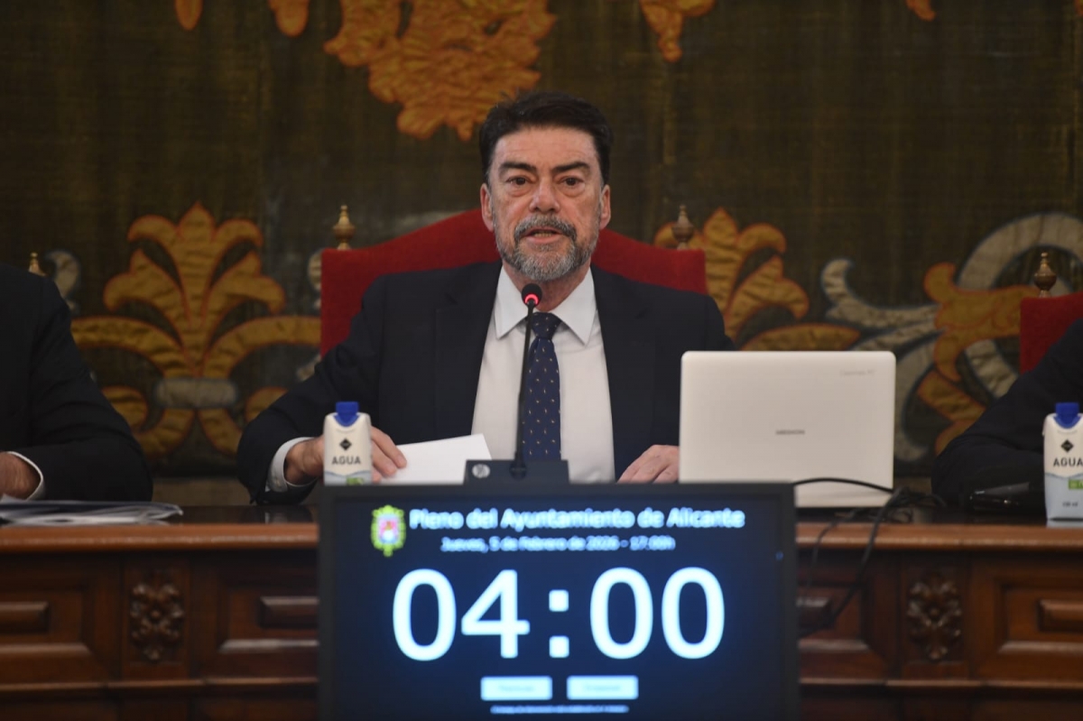 javierjuantur's tweet image. Con la dimisión no basta, tienen que devolver los pisos robados.
Barcala dice que no sabía nada de las viviendas de lujo que el PP regaló a sus mandos, promete perseguir el fraude y que "se intentará" recuperar los pisos que estén en manos indebidas...
¿Cómo que se intentará?.