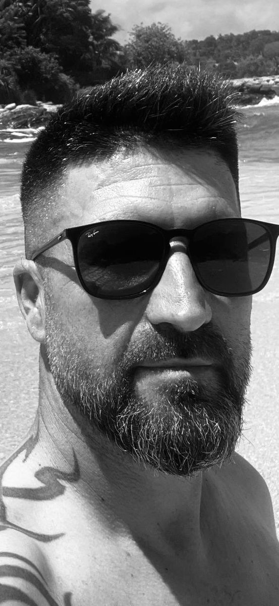 Bon dia i bon dissabte a tu 😏 #MiFotoBang