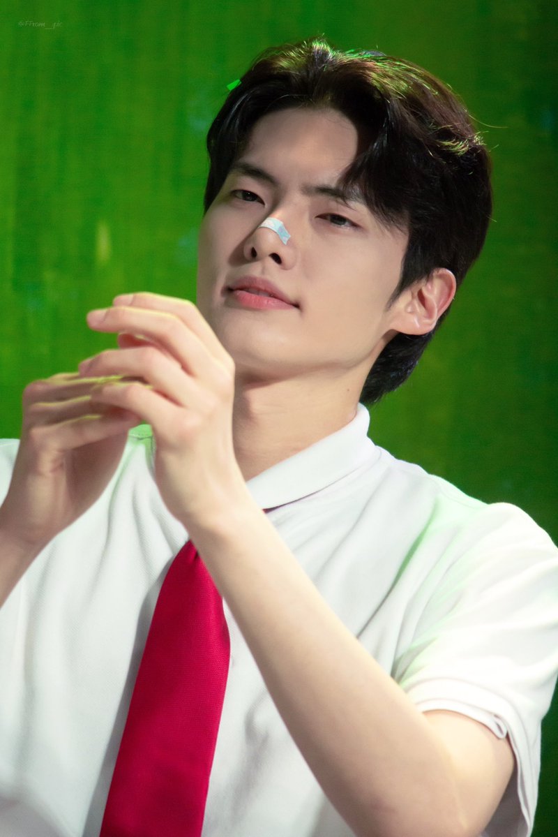 𝓣𝓸. tweet media