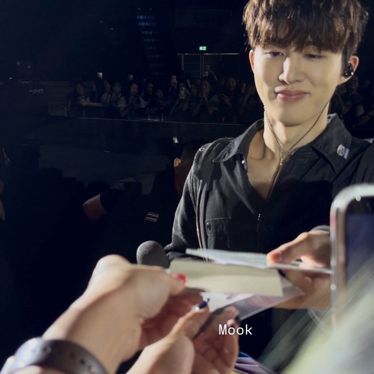 PABOEUNMOOK's tweet image. 💌☺️ 

#2026THELASTPARADEENCOREINBANGKOK