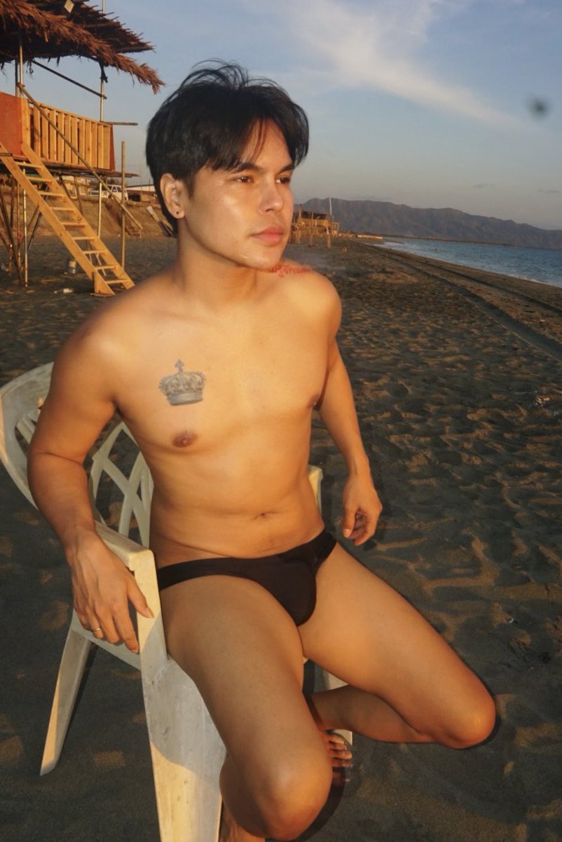 The Corazon tweet media