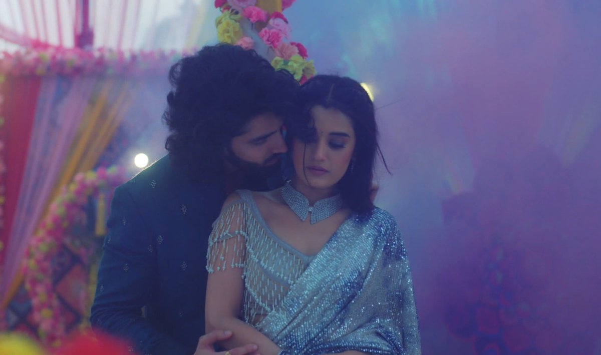 Raghav ke sapne....🤗🤍✨ 
#JaaneAnjaaneHumMile #Rageet