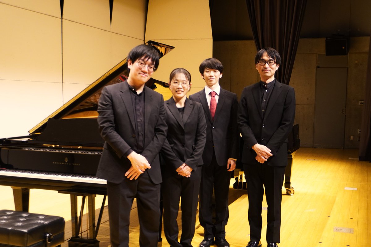 hall_kunitachi's tweet photo. 東京ネットワーク計画 東京音楽コンクール入賞者による 2台ピアノ・コンサート
終演いたしました💐
寒い中ご来場いただきました皆様ありがとうございました。 https://t.co/euQiKXjMwA