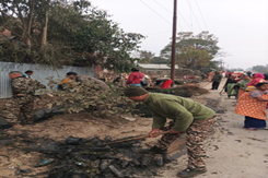 71BNCRPF's tweet image. #SwachhBharat #CommunityEffort #CleanIndia
“On 04/02/2026, C/71 Bn A conducted a successful cleanliness drive (Plastic/Polythene Free Zone) in the Mandir surrounding area and Village Awang Lekhai, in collaboration with the dedicated civilians of the village.”