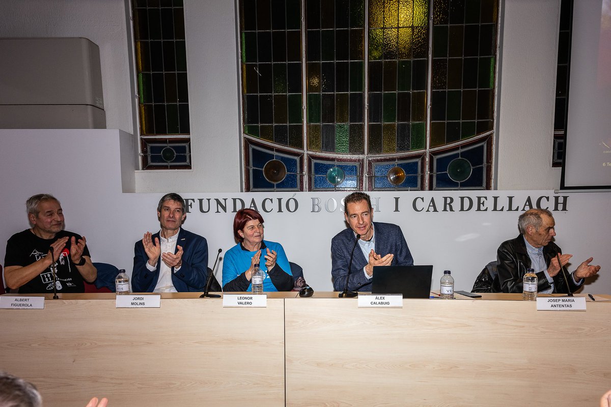 Amig@s de la Pista de Ceniza tweet media