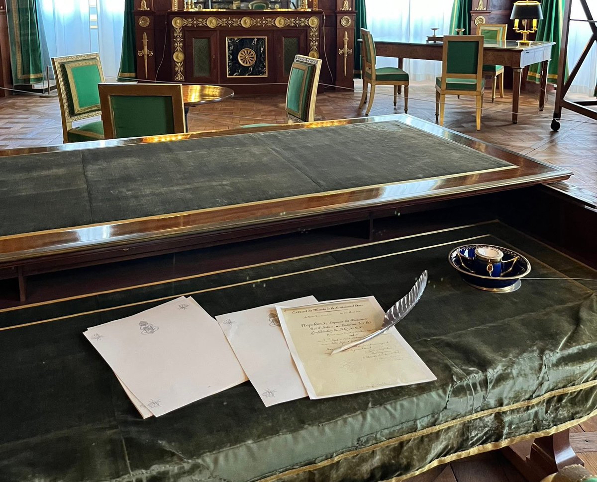 Château de Compiègne tweet media