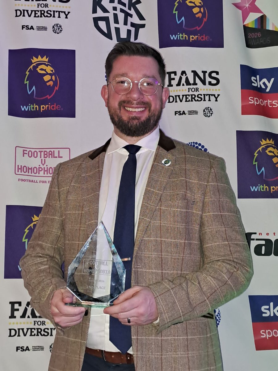 Rainbow Spireites tweet media