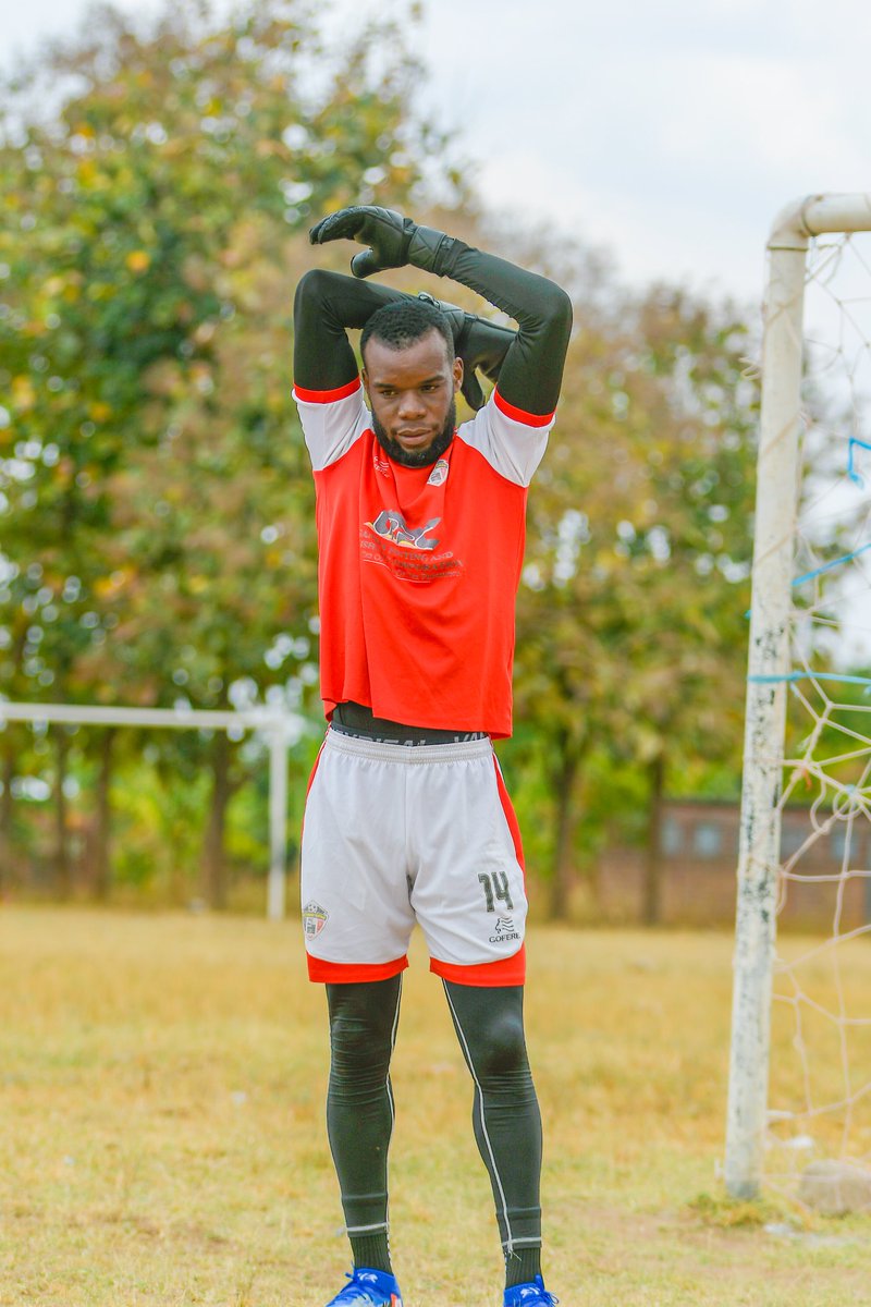 UPPC_FC's tweet photo. Springing into action ⚡
Denis Otim 🧤
#StanbicUgandaCup https://t.co/uoeZCsk3LQ
