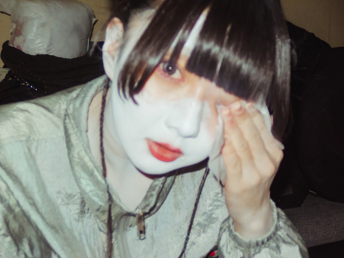 manimanium tweet media