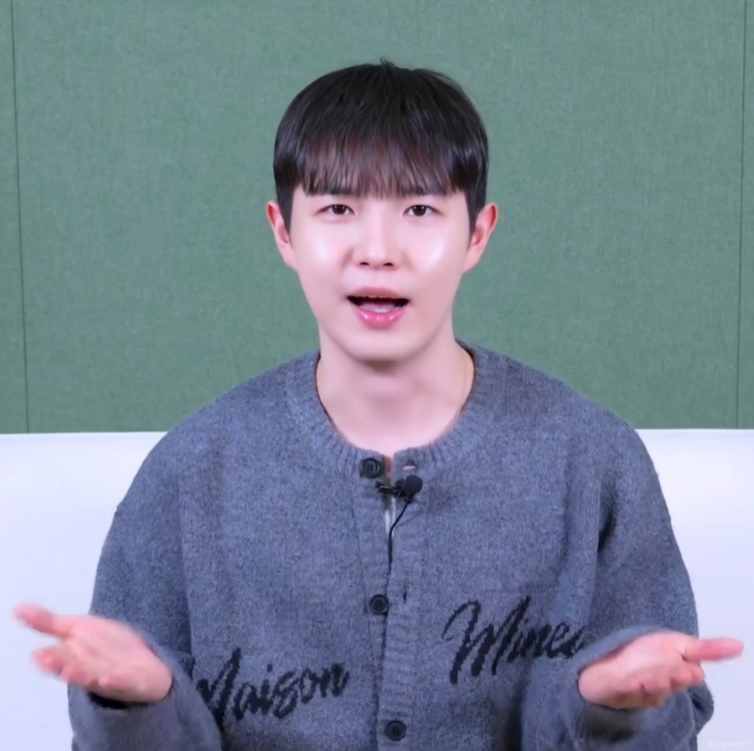 나애 아기두쫀쿠🫶🏻 
입이 너무 귀여버 ૮₍˶´ ꇴ `˶₎ა
#김재환 #KIMJAEHWAN