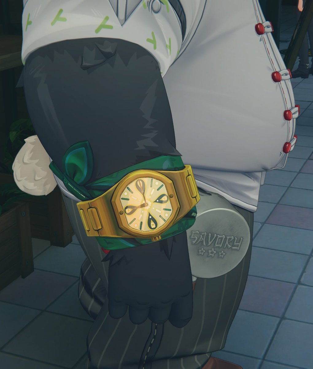 服が悲鳴上げてそうなくらいパッツパツなのがえっち過ぎて…
ガッツリ腕見えてるのも👍