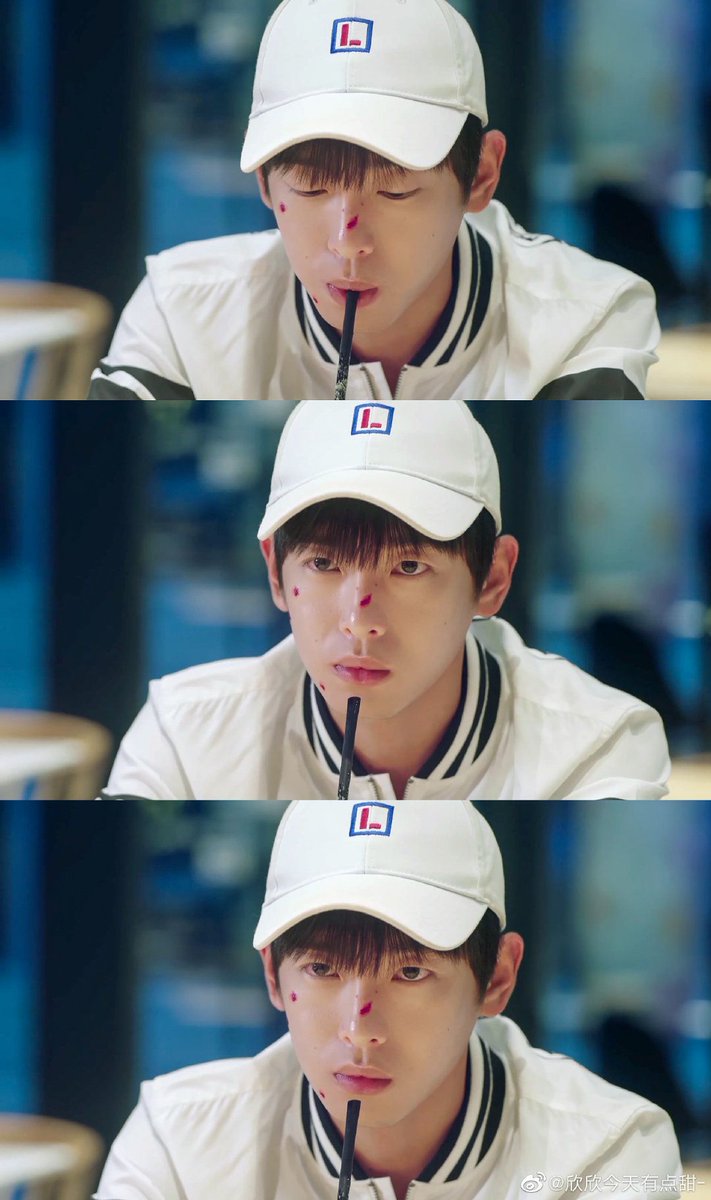 etcmaven's tweet photo. #PengYuchang is about to become my new obsession. i love when actors can ACT

what do you mean he also played my childhood crush Ryoma Echizen in the live action cdrama adaptation of Prince of Tennis❗ https://t.co/Vm7DvuaDPO
