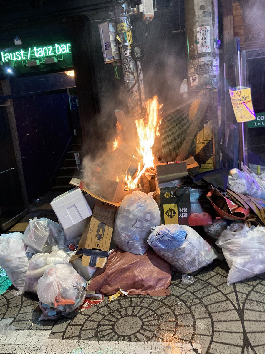 Remember the day a foreign ARMY was travelling to Korea and witnessed a pile of trash on fire and used all of her Korean language knowledge to alert people and started screaming "BULTAOREUNE!BULTAOREUNE!" and it actually prevented a disaster ?