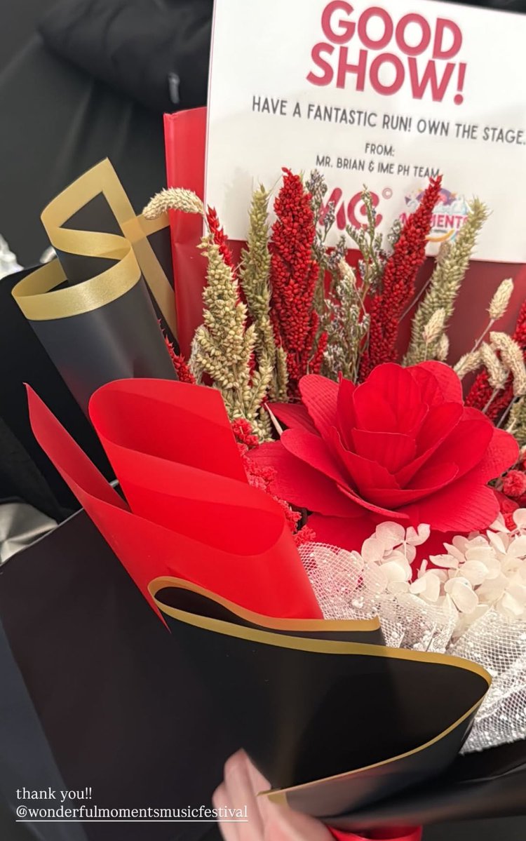 intorjilim's tweet image. cuteee, may flowers sila hehehe

WONDERFUL MOMENTS WITH ALAMAT
#ALAMAT #ALAMATDestino