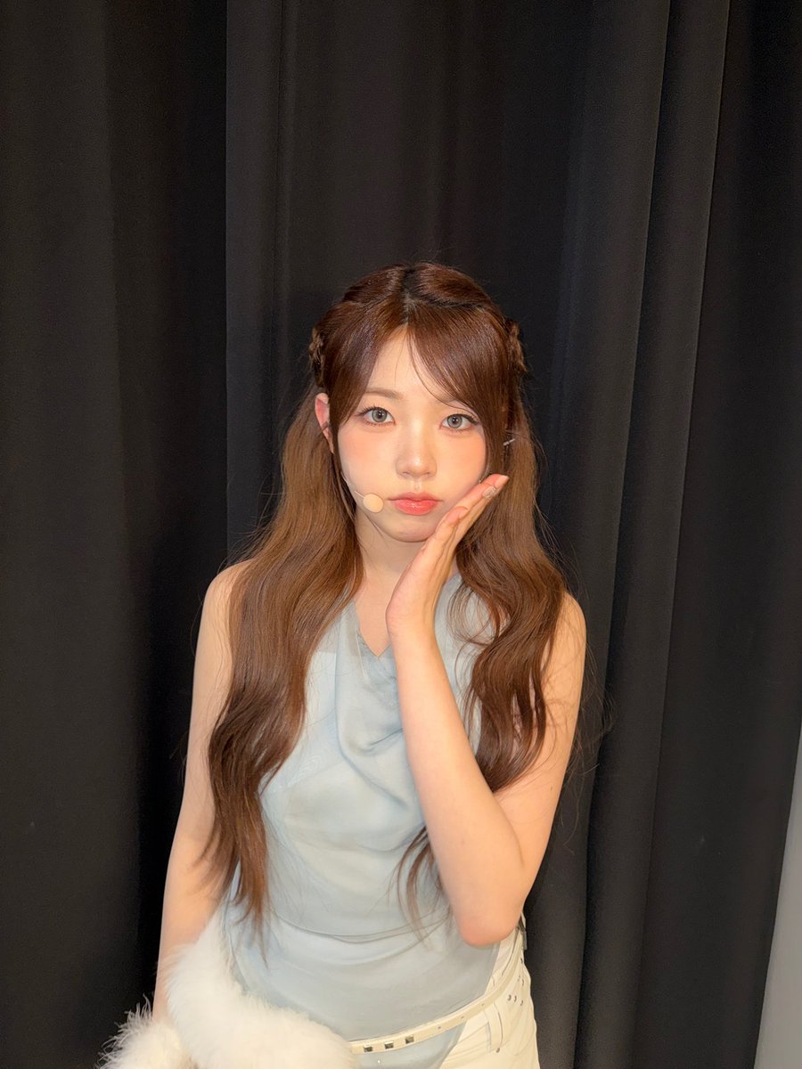 UNIS_offcl's tweet image. Jacksonville 🤗

#UNIS #유니스 
#YOONA #오윤아