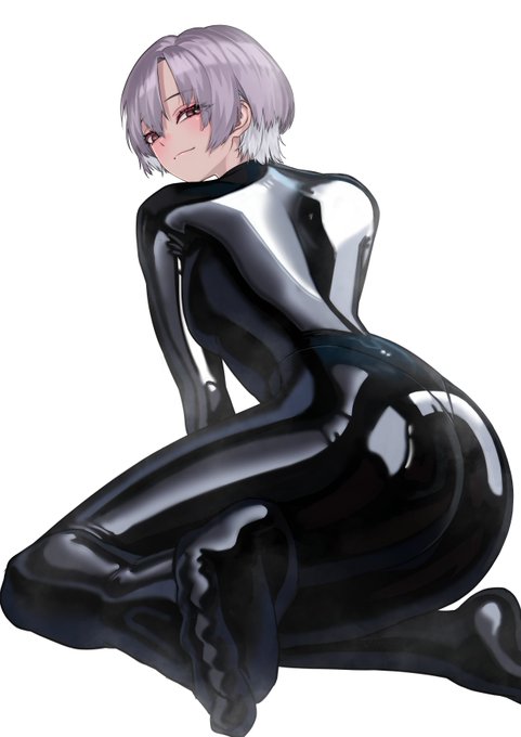 ネックエントリー特有のねっとりした背中が好き。いや、すこ