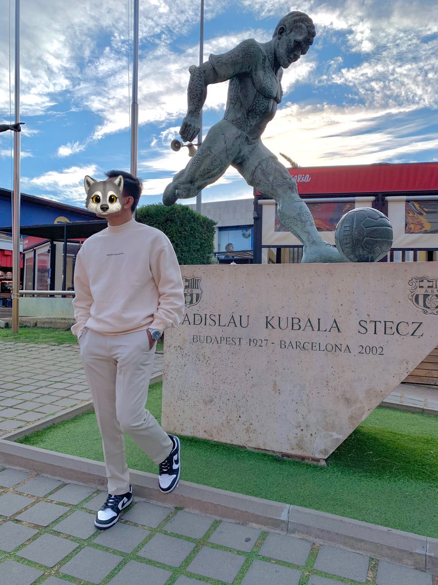 How I dress irl ✌🏽