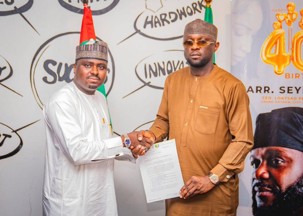 1Manus_'s tweet photo. Ja'oji, City Boy Movement and Tinubu's Penetration 

By Abba Anwar 

Whether @nasir_jaoji's name rings bell or not, in Kano's political arithmetic, his new appointment as the Kano state Director, @CityBoyMedia, highlights many things. Especially about his direct relationship with the Presidency. 

While Malam Salihu Sagir Takai's - a rare gentleman of national repute-Coordinator position of @RenewedHopeUK, in Kano, is in charge of President @officialABAT's philosophy, Ja'o'ji's City Boy Movement is directly linked to the personality of Mr President.

Come to think of it, City Boy is a nickname given to Tinubu during the heydays of 2023 presidential campaign. A term of endearment, referring to his roots in Lagos, a major city in Nigeria. The name also explains his shrewedness as a grassroot politician, who has strong connection to the city. A CITY BOY. 

Ja'oji, currently the Senior Special Assistant on Citizenship and Leadership to President Tinubu, is a strategic, logical, calculated, and informed choice to become the Director of this Movement. The pedestal is accurate and not injurious.

While his pedigree as someone who previously served as Special Adviser on Mobilisation to the Kano State Governor, a member of the Governing Council of Coordinated Arewa Youth Groups, advocating for women and youth empowerment, among others, his appointment, still speaks volumes of his uninterrupted relationship with the Presidency. 

For those who don't understand how powerful, relevant and engaging this position is, to Tinubu's interest in Kano, against 2027 power struggle, just look at the category of people congratulating the appointee, Ja'oji. All of them know and understand the influencing power and attitude place on the position. As a build up to 2027 political struggle. 

Not only Ja'oji's pedigree, was what gave him an edge over many for this new appointment, the impact of his being, also speaks a lot. Politicians from South, especially South West, have their yardstick, for measuring what position goes to who and under what circumstance? Unlike, our North, in South, one has to sweatly earn respect, position and influence. 

I cannot say City Boy Movement is a shadow government. Why? Because the movement goes round all the 36 states and Abuja. BUT, my but is in capital, the way I see it, State Directors, could be given the same or very similar political responsibilities to shoulder, as equal as that of Ministers and other highly placed positions in states and Abuja, when 2027 election proper, comes calling. 

Therefore, Ja'o'ji's appointment, is not only domineering in its breath and length, it is a stamp of trust and acceptance of loyalty, from Mr President directly. Believe it or not, Presidency must have objectively assessed, the impact of this young man, in his state, before reaching this point. 

The way I know the strategic disposition of Ja'oji, as Adon Garin Kasar Hausa, a title conferred on him by Daura Emirate, which recognizes his unwavering commitment in advancing the welfare of women, children, youth and vulnerable groups, City Boy Movement, will definitely be a rallying point of genuine support to President Tinubu, months, years to come. How to achieve that, Ja'oji knows better. 

As multi - tasking as I know Ja'oji, this position will not render his other official responsibilities redundant. In fact, this could be a driver to propel others to progress. This, I have no doubt. So for Ja'oji, you should know that, all eyes are on you now. 

I am sure the confidence repose in him by the society, will not allow him goofed. He will hopefully stand firm and wield more power and influence. While sky is his limit, the good choice of co-travellers is a prerequisite. 

I hope there will be monitoring and evaluation mechanism directly from Presidency, to examine the take-off and activities of all the 36 Directors of the Movement, and that of Abuja. This will help to periscope, in clearer terms, commitment, hardwork and patriotism.