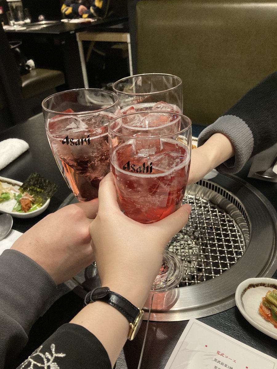 hide_SOZ_'s tweet photo. 荒牧の焼肉に来た　#荒武 https://t.co/DLkIZPe3MD