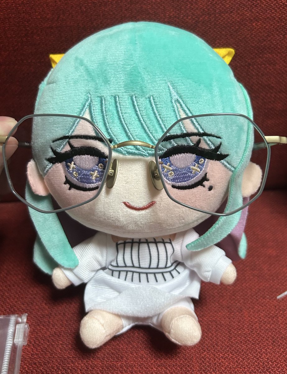hukumacha's tweet photo. 今回自分の誕生日のご褒美として前からずーーっと欲しかった #Resee さんのメガネを購入しました〜(*^^*)
まっじでオシャレでトキメキがすごい…！！
伊達にしたからコンタクトの時に付けるのが楽しみすぎる…！！
まりんかさんの真似をしてピンクレンズにしてみました(*^^*)
 #高野麻里佳 https://t.co/sufVrk8Yzb