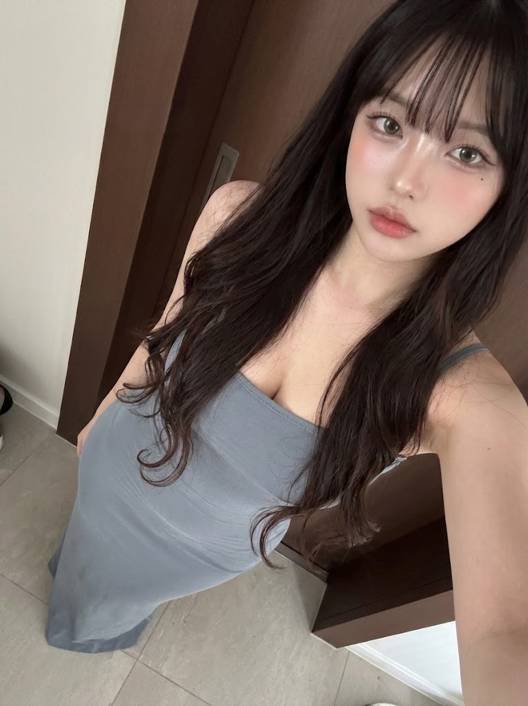 アユン tweet media