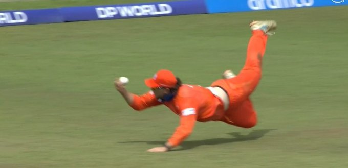 Netherland population is just 18 million but this guy disappointed 1 billion Netherland supporters