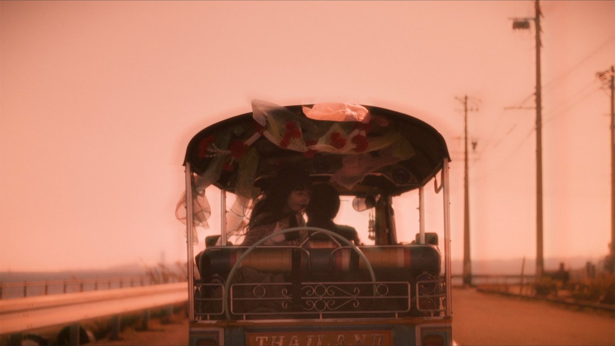 いよいよあと3時間後！
Sentimental Journey /  #sucola
MV公開✨
2.7（土） 21:00〜 🛺☁️

youtu.be/L_Nitfif-bY