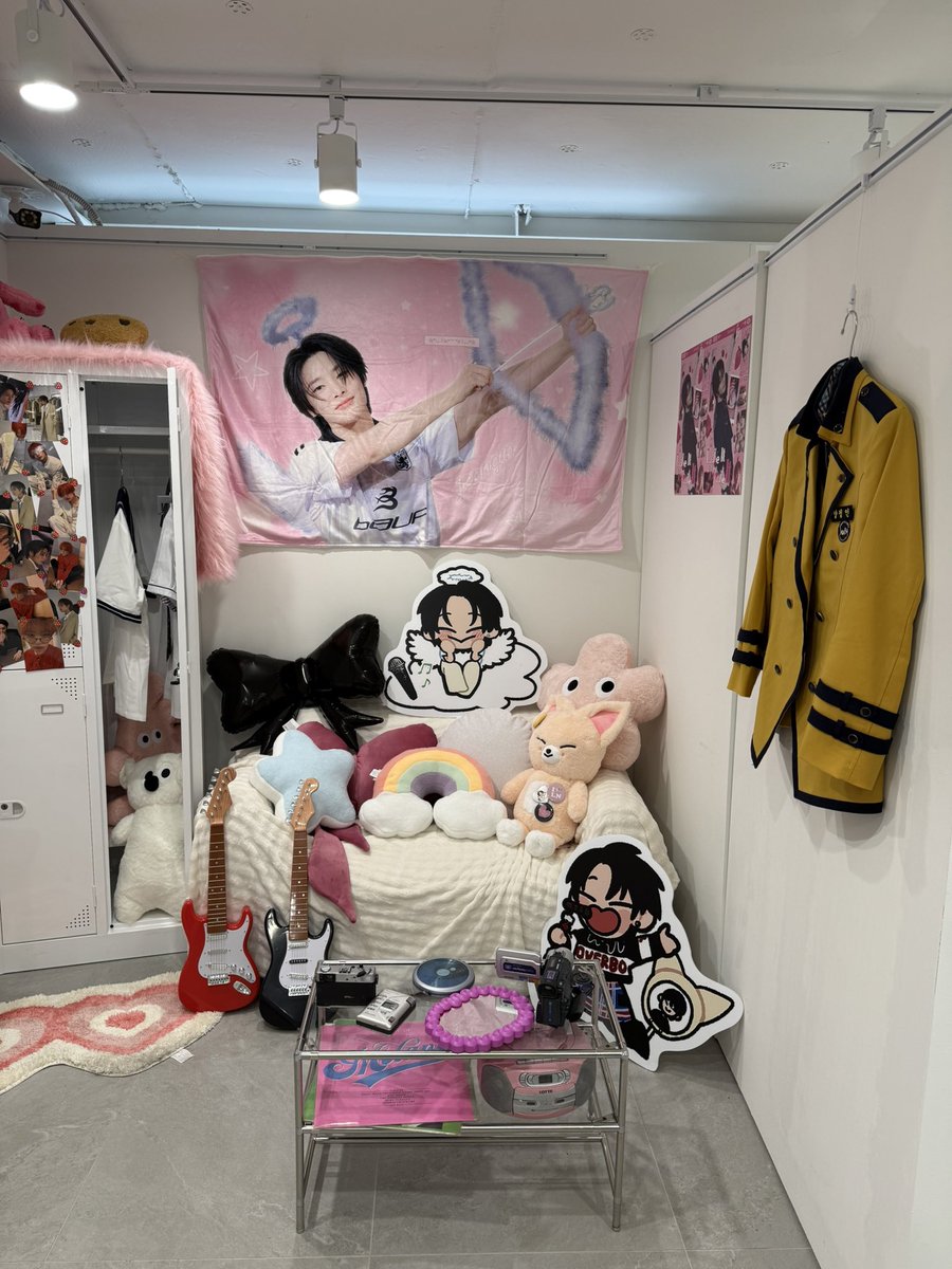 #이엔이_사랑으로_반죽하는날 #INfinityWithJeongin
#HappyINDay

우리 막내 아기빵 이엔아 생일 축하해 🎂