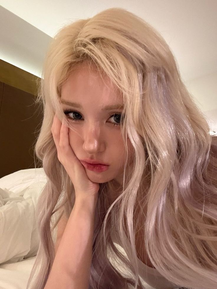 Somi, J. tweet media