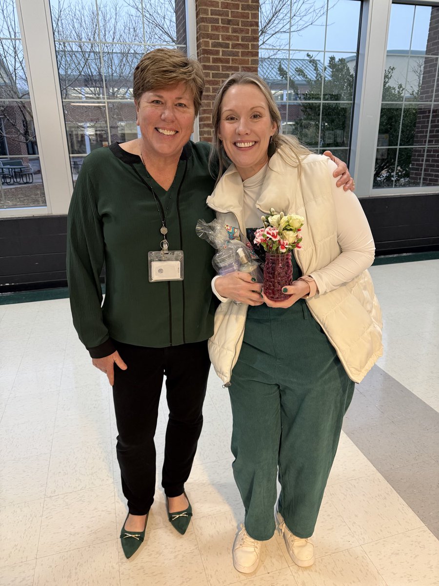 WGHS_warriors's tweet image. 🟢⚫ Thank you again to our amazing counseling team — Mrs. Cook, Mrs. Desjarlais, and Mrs. McCollum — and our Community Resource Coordinator, Erica Battenfeld. We appreciate all you do for our students every day!

#NationalSchoolCounselingWeek