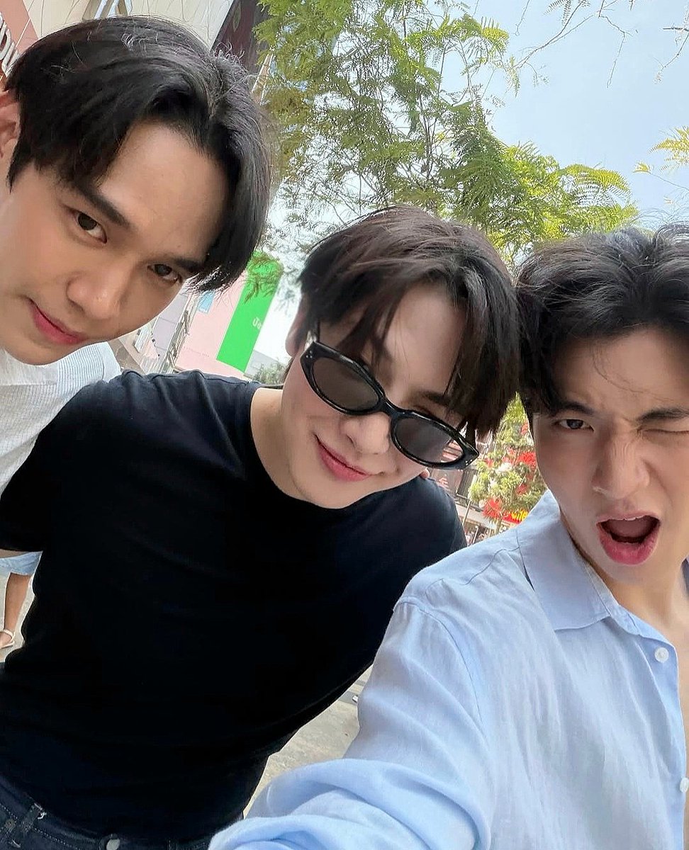 สามหมอน่ารักมาก เป็นเจ้าก้อน🤏🏻

#ngernnn #maxky_rp #Pondponlawit