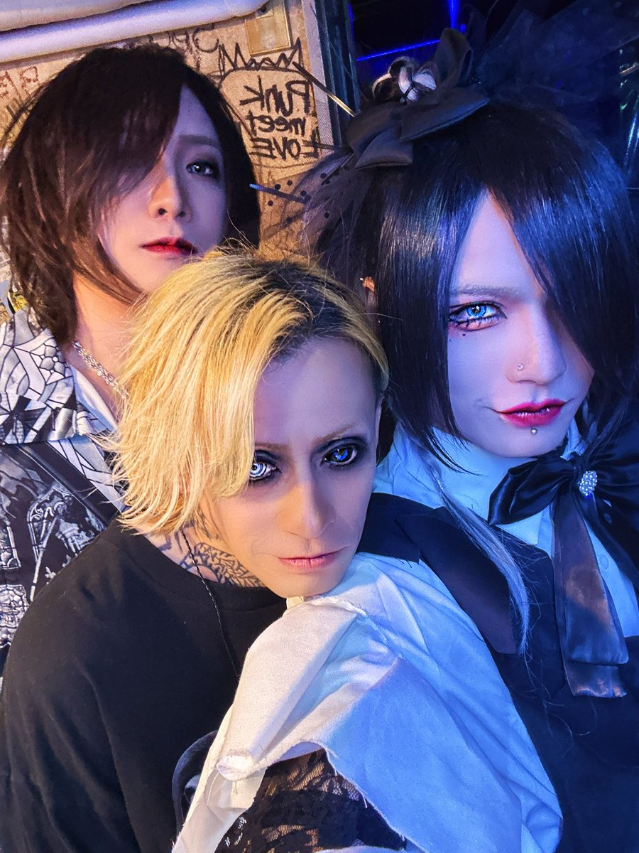 LAY ABOUT WORLD 真悠 (@LAW_mayu) / Posts / X