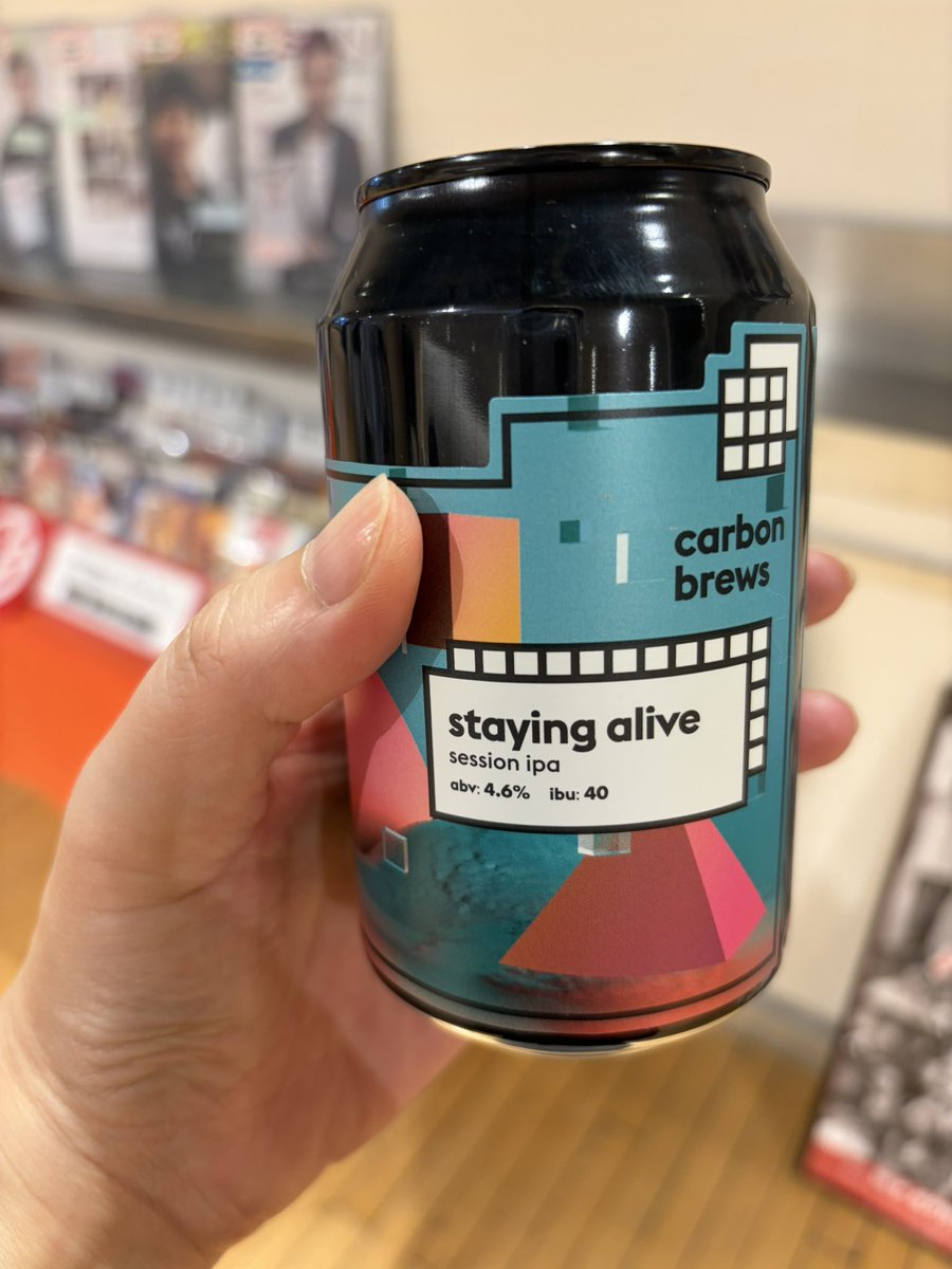 po_chatora's tweet photo. 新文芸坐に初めて行ったけど、台湾ビールや香港のクラフトビールがあって、映画見ながら無限に飲める。最高！ https://t.co/dHtgYZjQRk
