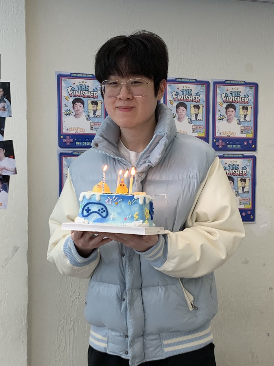 제우쓰님가 좋다..