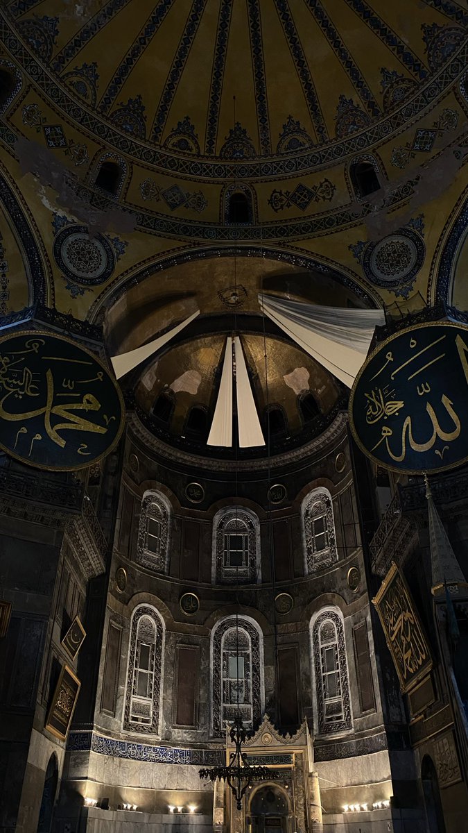 ebrarbarlass's tweet photo. sanat islam içindir 🪷 https://t.co/XZXqtk9hEu