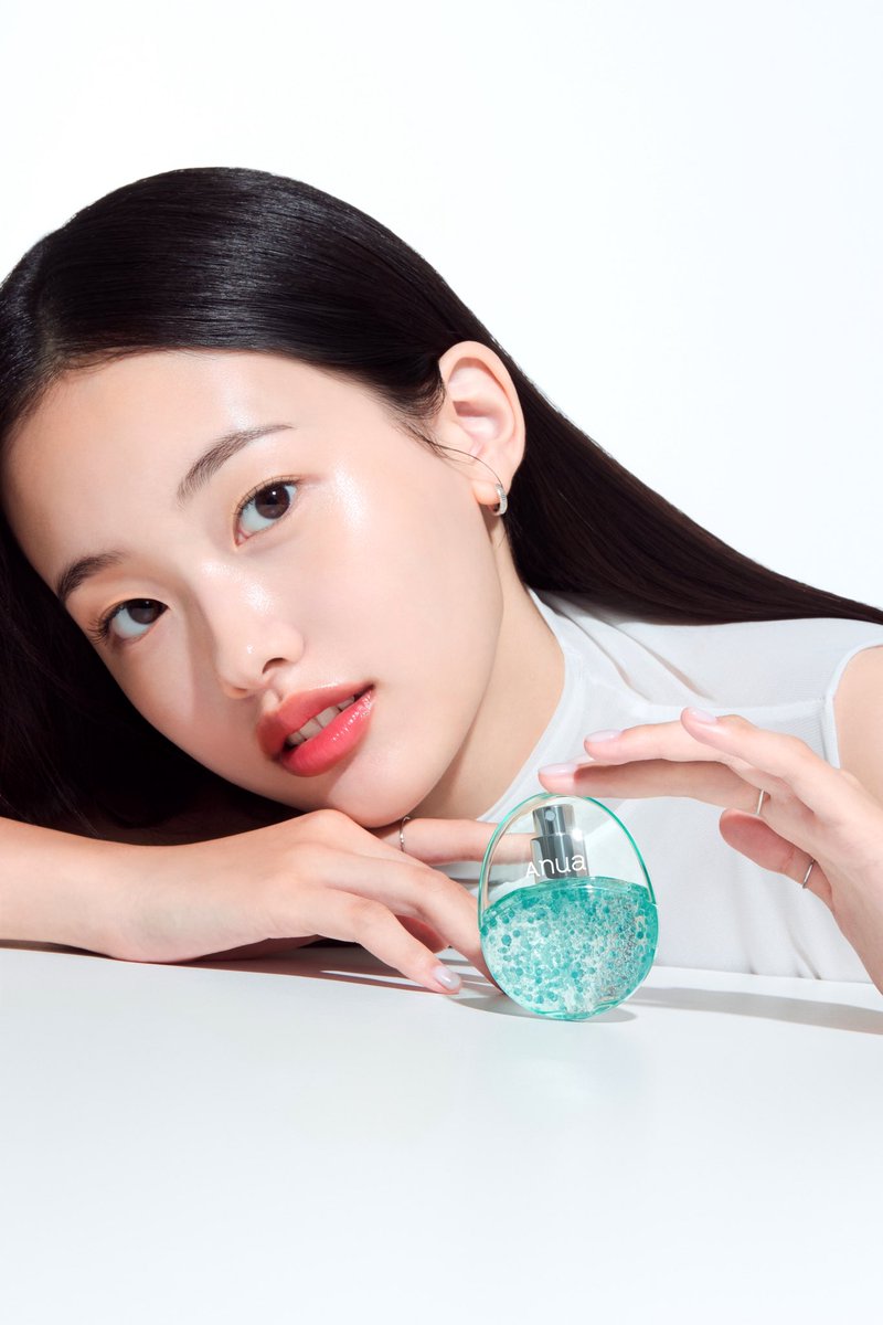 ohmy_beautybank's tweet photo. ‼️ANUA X OMBB SPECIAL 1st GIVEAWAY FOR 30 WINNERS‼️

GIVEAWAY KOREA HOT PDRN MIST NOW🎉🎉
✨ANUA PDRN Hyaluronic Acid Hydrating Capsule Mist✨

PDRN Mist yang meningkatkan kilau kulit alami✨
Kulit lembab, glowing, makeup less oxidation!🔥

How to Join?⬇️
• Repost & ❤️ tweet ini
• ⁠Follow anua.skincare_id di Instagram (https://t.co/PbVIGRdydF)
• Follow anua_indonesia di TikTok (https://t.co/EK4RicN8HP)
• ⁠Reply kenapa kamu mau coba PDRN Mist (gunakan keyword ANUA PDRN MIST)
• ⁠
📅 7-13 Februari
🏅 30 winners

Jangan sampai ketinggalan yaa!
✨Glow with ANUA NOW!✨