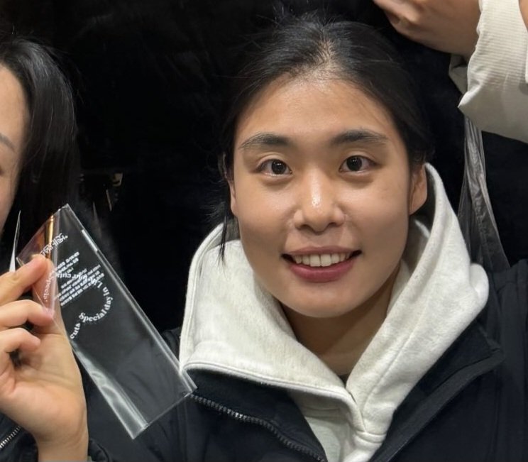 사람조아가나디
네컷 심히 귀엽다 ..