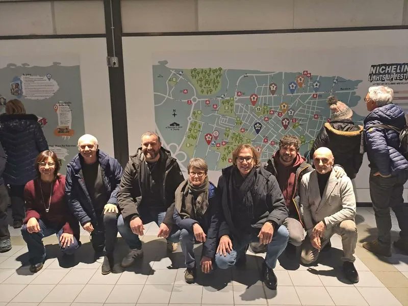 torinosudIT's tweet photo. Scopri la "Nichelino Lights Map", il museo a cielo aperto di Nichelino, ora al Centro Commerciale Il Castello! Un simbolo di Nova Coop per la comunità. Dettagli su @torinosudIT 👉 https://t.co/l7KkqmjM89

#NichelinoLight... https://t.co/YJwYiPqQmu