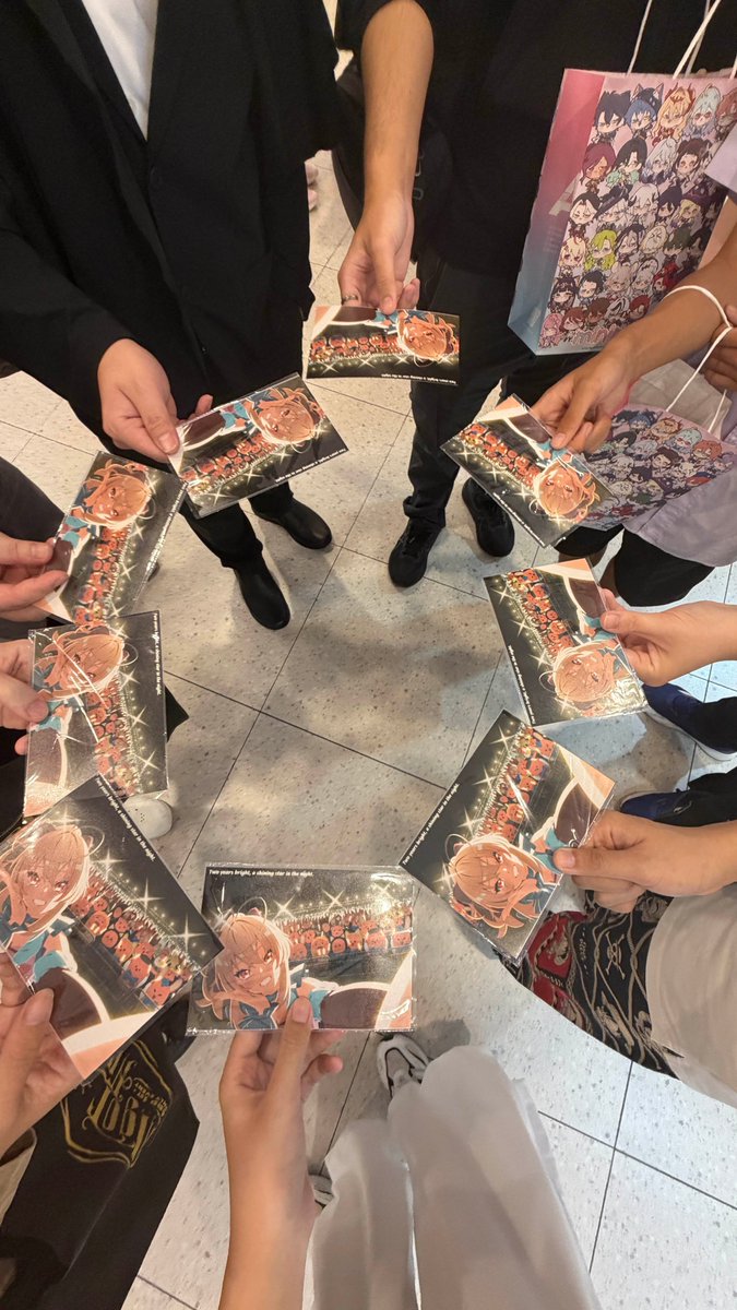 GzNero's tweet photo. อิ

📸: @natsumi_007 
🐰: @tanatc777 @GBcatNtw @MelodasL @ARTpop224 @MHX265 @unpan2937

อีกคนใคร... จำไม่ได้ แท็กเองละกันนะ 😅
#ลูกสมุนของวายร้าย https://t.co/MTBi9J3ww7