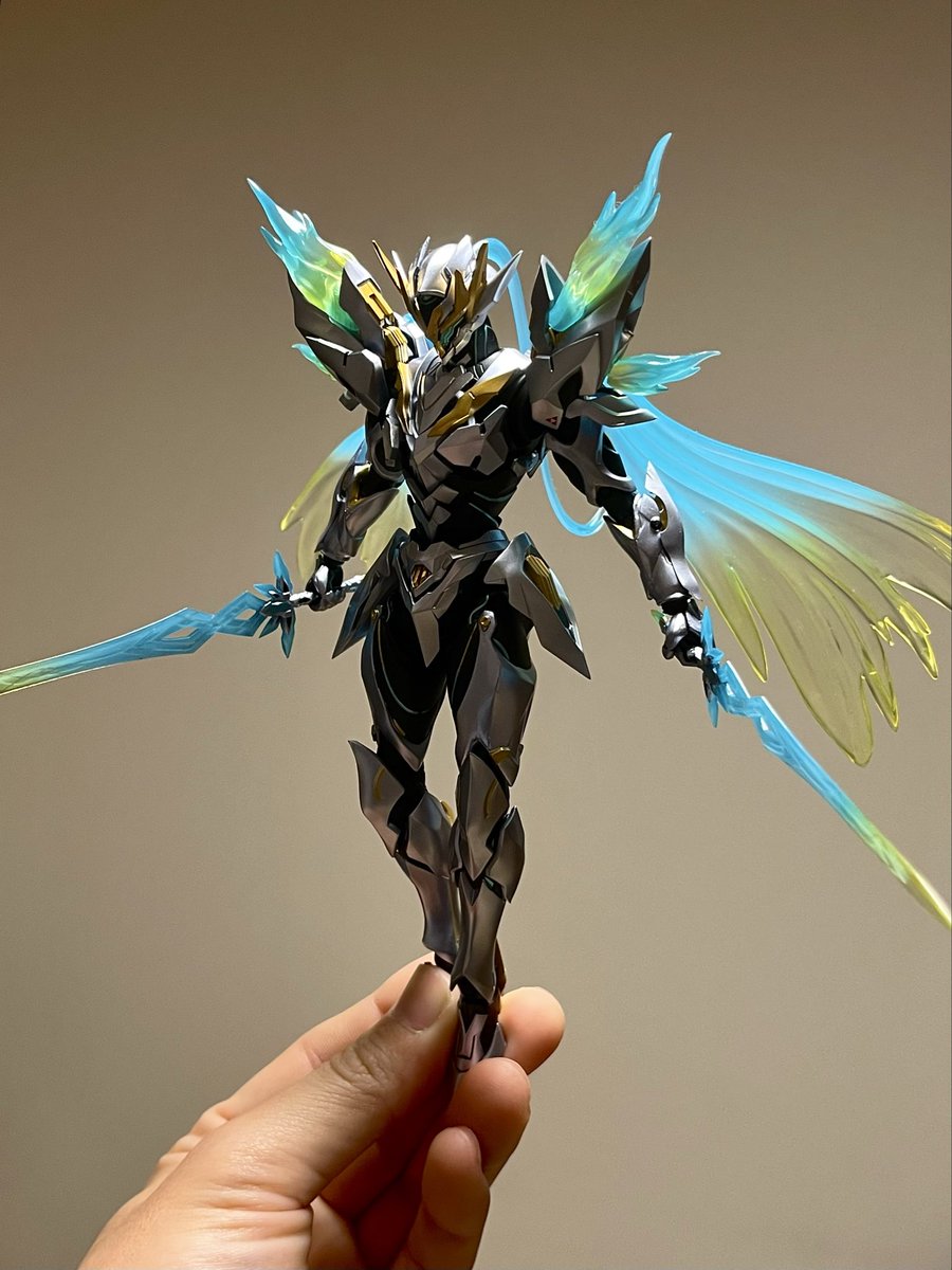 matou419551's tweet photo. サム
クリアパーツのグラデーションが美しい

#スターレイル
#t_shf 
#SHFiguarts 
#フィギュアーツ https://t.co/Y6DZSAwsph